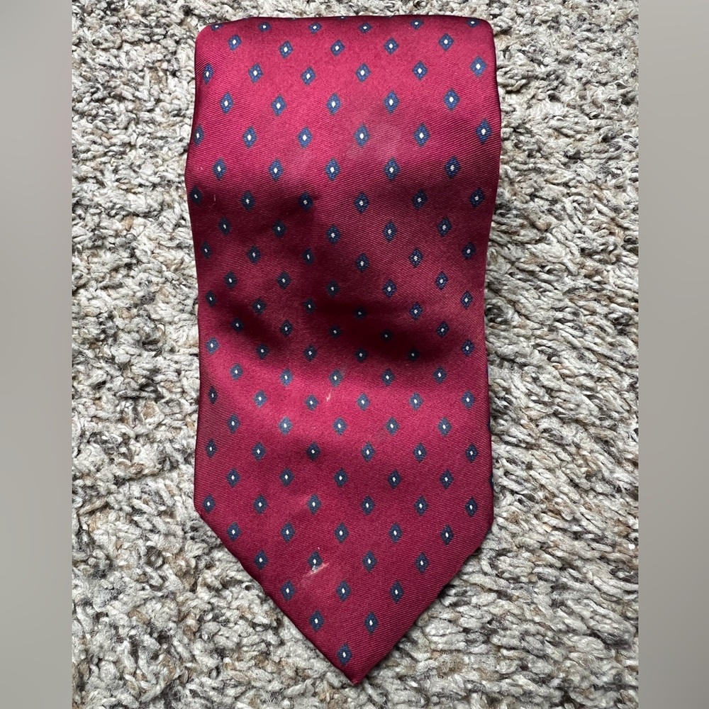 Givenchy Elegant Burgundy Patterned Tie